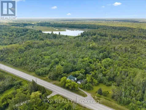 6889 Snake Island Road Ottawa ON K4P 1N2