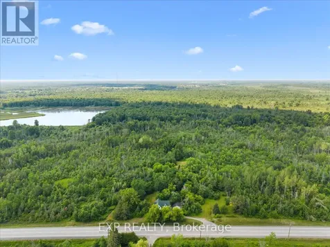 6889 Snake Island Road Ottawa ON K4P 1N2