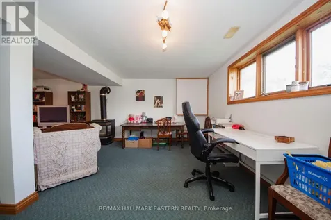 945 Highland Road Selwyn ON K0L 1H0