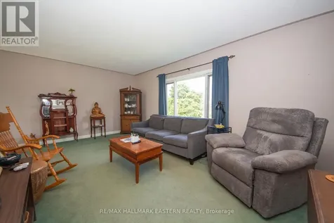 945 Highland Road Selwyn ON K0L 1H0