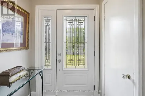 950 North Shore Boulevard West Burlington (bayview) ON L7T 1B1