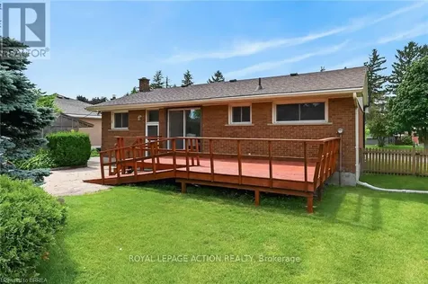 21 Brier Crescent Brantford ON N3R 3M5