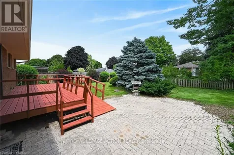 21 Brier Crescent Brantford ON N3R 3M5