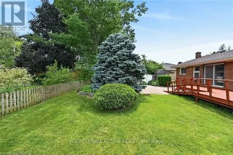 21 Brier Crescent Brantford ON N3R 3M5