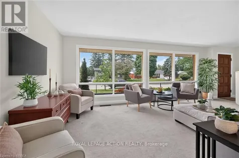 21 Brier Crescent Brantford ON N3R 3M5