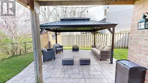 30 Jacklin Court Central Elgin ON N5R 5V1