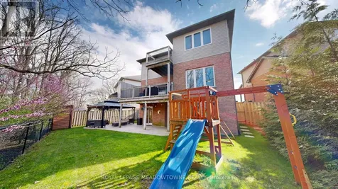 30 Jacklin Court Central Elgin ON N5R 5V1