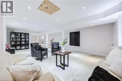 50 Stoney Creek Drive Markham ON L6E 0K3
