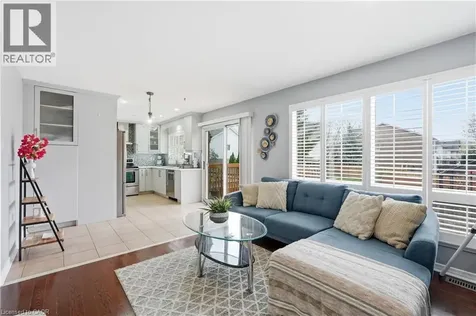 5010 Bunton Crescent Burlington ON L7L 6H2