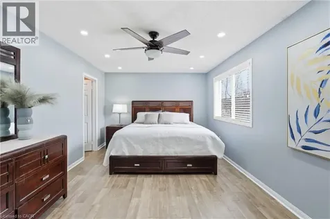 5010 Bunton Crescent Burlington ON L7L 6H2