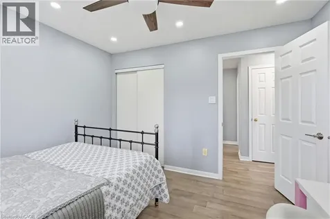 5010 Bunton Crescent Burlington ON L7L 6H2