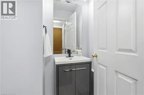 5010 Bunton Crescent Burlington ON L7L 6H2