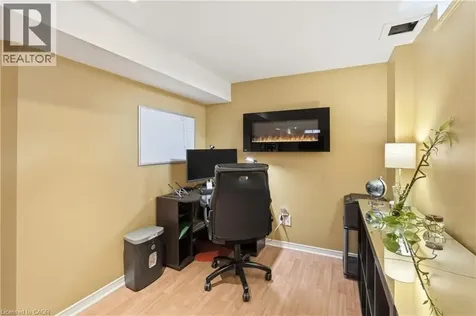 5010 Bunton Crescent Burlington ON L7L 6H2