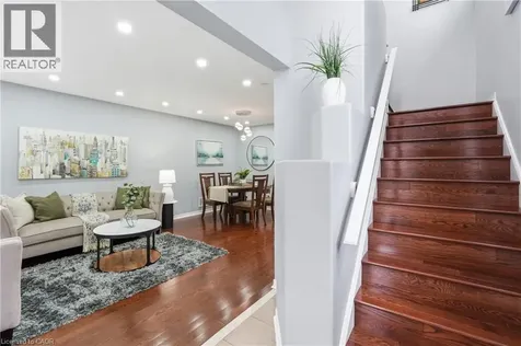 5010 Bunton Crescent Burlington ON L7L 6H2