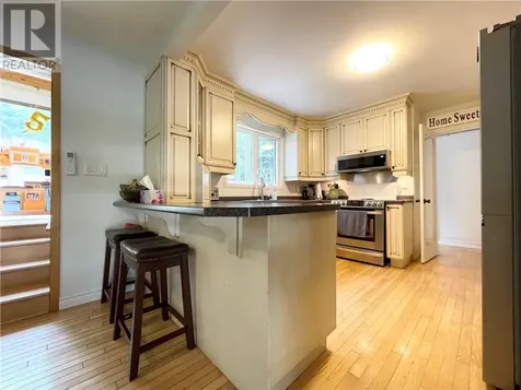 13 Lancaster Drive Sudbury ON P3E 3R5
