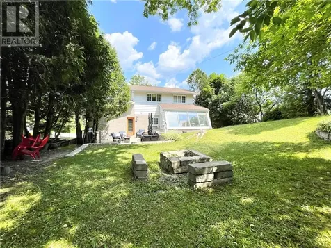 13 Lancaster Drive Sudbury ON P3E 3R5
