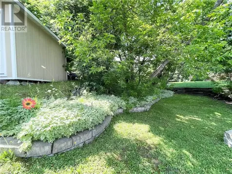 13 Lancaster Drive Sudbury ON P3E 3R5