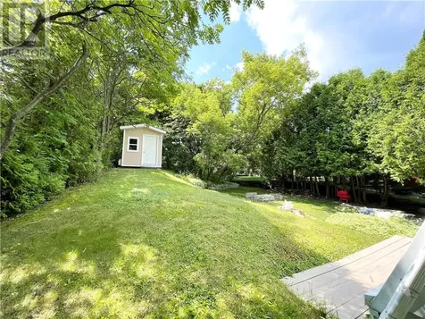 13 Lancaster Drive Sudbury ON P3E 3R5