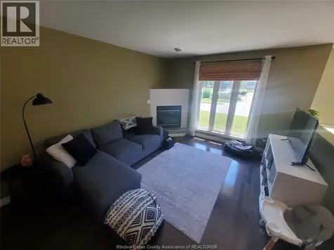 1710 Northway Windsor ON N9B 1X9