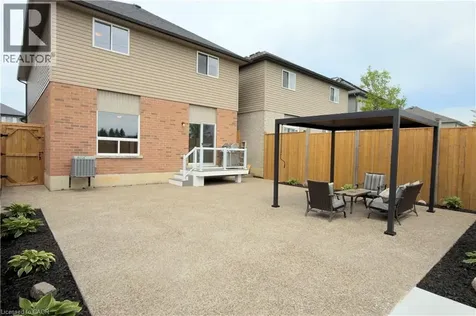 89 Medici Lane Hamilton ON L9B 0G8