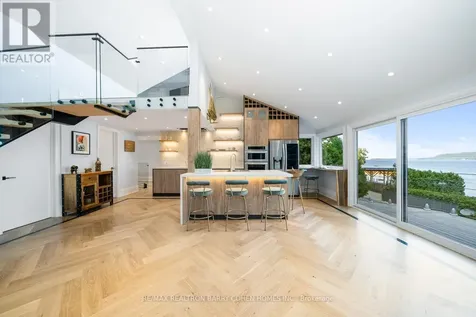 237 West Shore Drive Tiny ON L9M 0M7