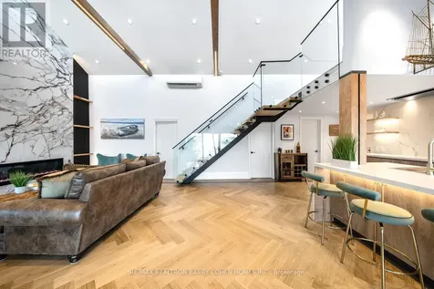 237 West Shore Drive Tiny ON L9M 0M7
