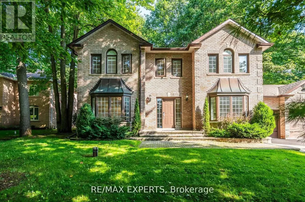 14 Alana Drive Springwater (centre Vespra) ON L9X 0S2