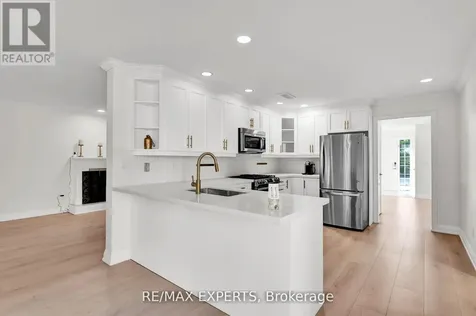 14 Alana Drive Springwater (centre Vespra) ON L9X 0S2