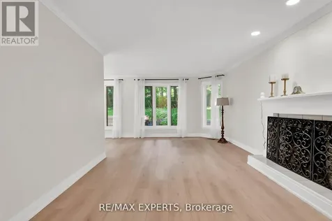 14 Alana Drive Springwater (centre Vespra) ON L9X 0S2
