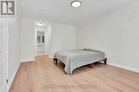 14 Alana Drive Springwater (centre Vespra) ON L9X 0S2