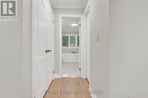 14 Alana Drive Springwater (centre Vespra) ON L9X 0S2