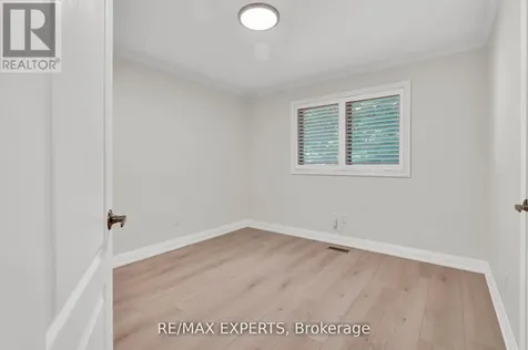 14 Alana Drive Springwater (centre Vespra) ON L9X 0S2