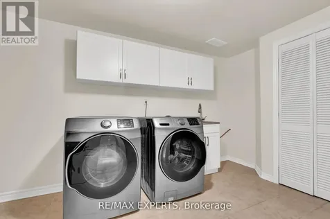 14 Alana Drive Springwater (centre Vespra) ON L9X 0S2