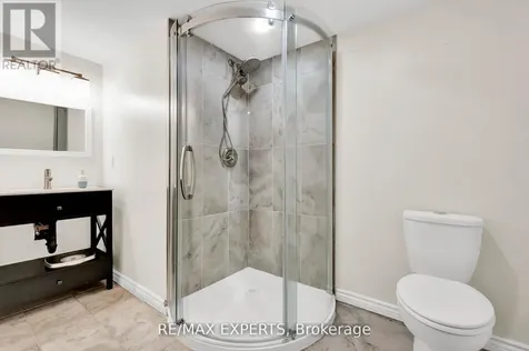 14 Alana Drive Springwater (centre Vespra) ON L9X 0S2