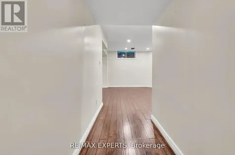 14 Alana Drive Springwater (centre Vespra) ON L9X 0S2