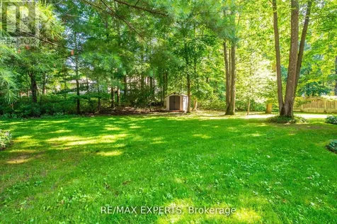 14 Alana Drive Springwater (centre Vespra) ON L9X 0S2