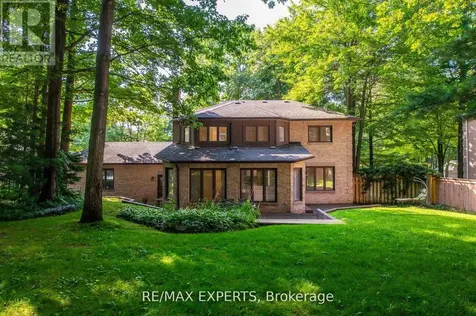 14 Alana Drive Springwater (centre Vespra) ON L9X 0S2