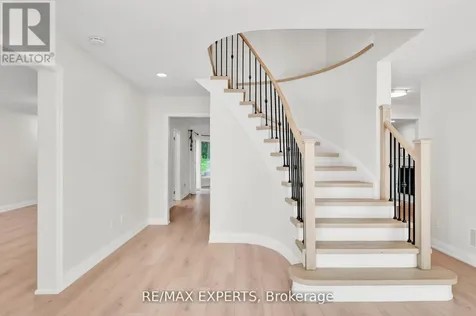 14 Alana Drive Springwater (centre Vespra) ON L9X 0S2