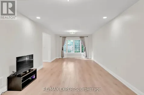 14 Alana Drive Springwater (centre Vespra) ON L9X 0S2