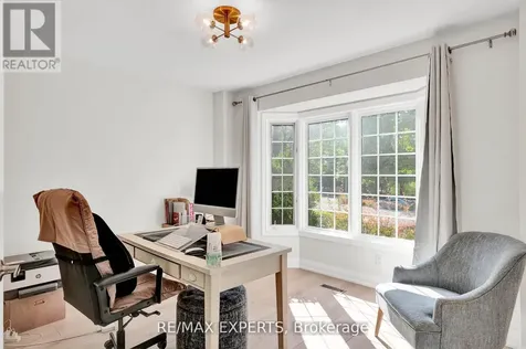 14 Alana Drive Springwater (centre Vespra) ON L9X 0S2