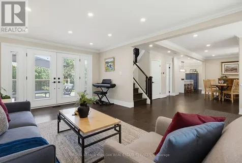 365 Cosburn Crescent Burlington (shoreacres) ON L7L 2W5