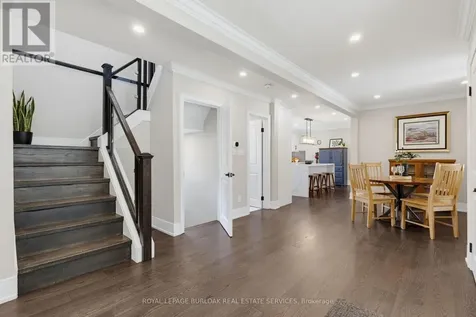 365 Cosburn Crescent Burlington (shoreacres) ON L7L 2W5