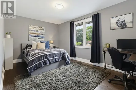 365 Cosburn Crescent Burlington (shoreacres) ON L7L 2W5