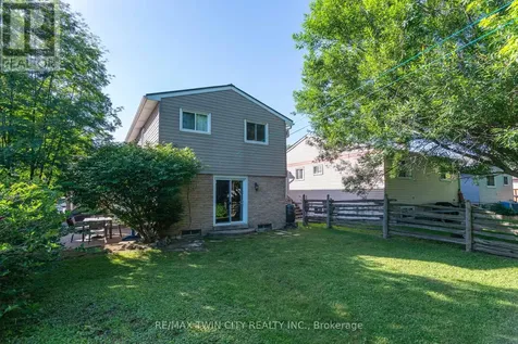 162 Parkside Drive East Centre Wellington (fergus) ON N1M 3E8