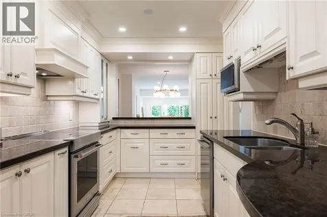 57 Forsythe Street Oakville ON L6K 3R7