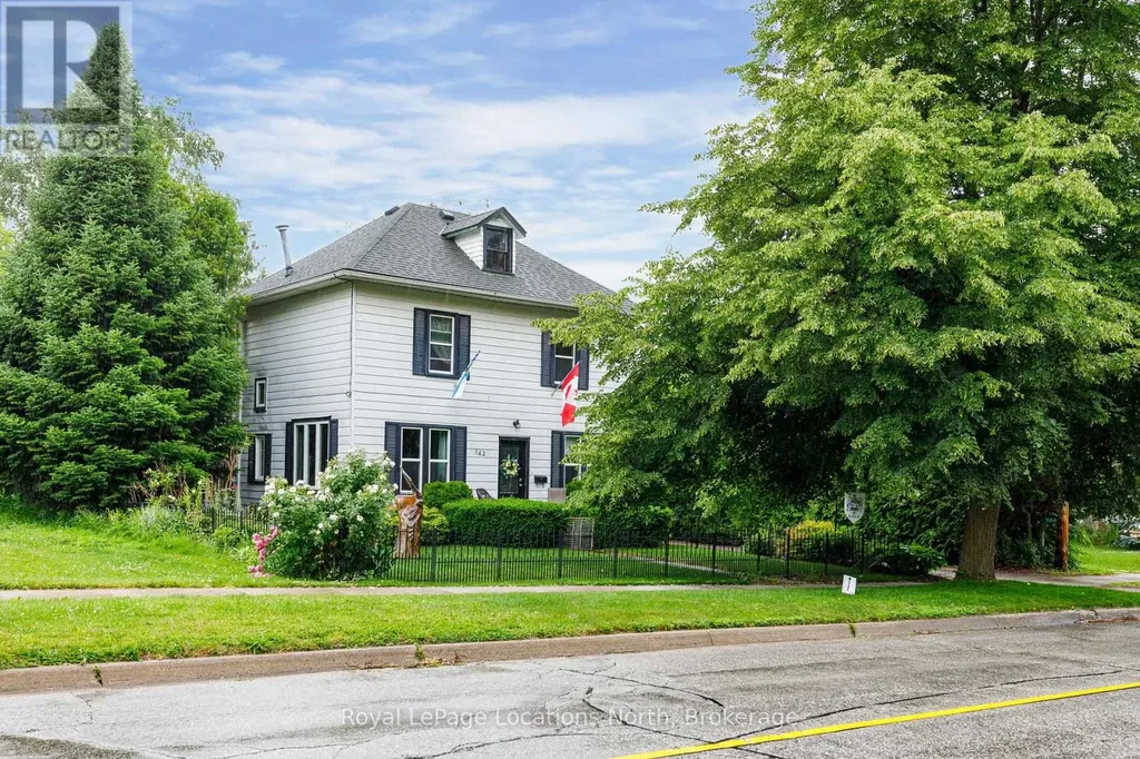 142 Marsh Street West Blue Mountains ON N0H 1J0