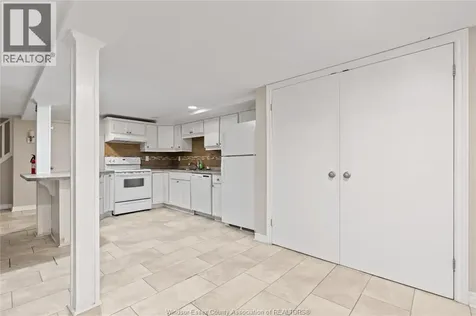 282 Rossini Windsor ON N8N 2Z1
