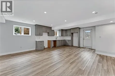 1505 Michigan Avenue Lasalle ON N9J 2G7