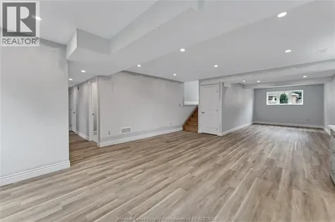 1505 Michigan Avenue Lasalle ON N9J 2G7