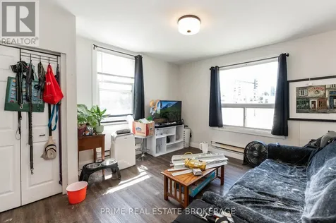 376 Burwell Street London East (east G) ON N6B 2W2